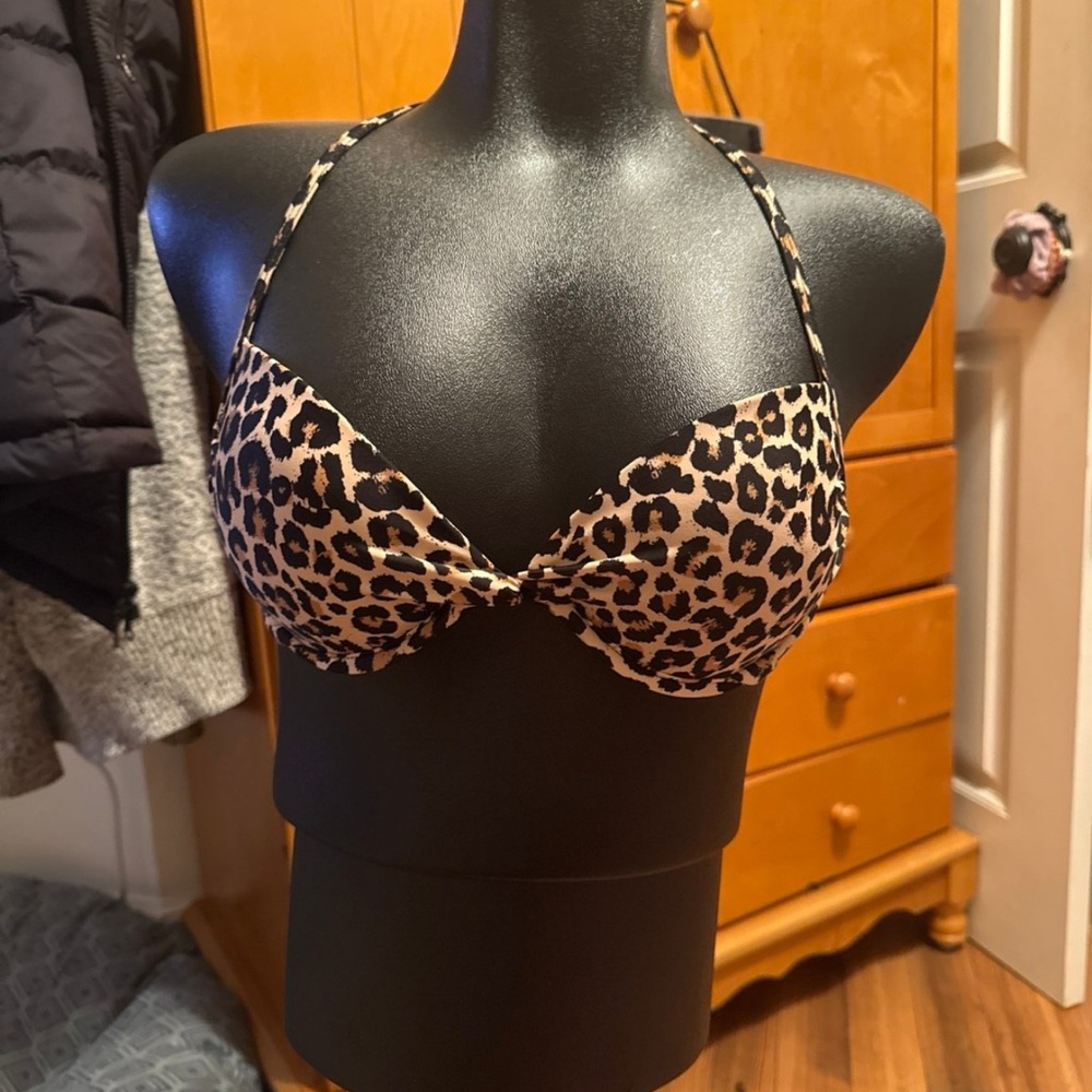 Xhilaration Leopard Bikini Top Small S Underwire Padded Halter Animal Print Swim